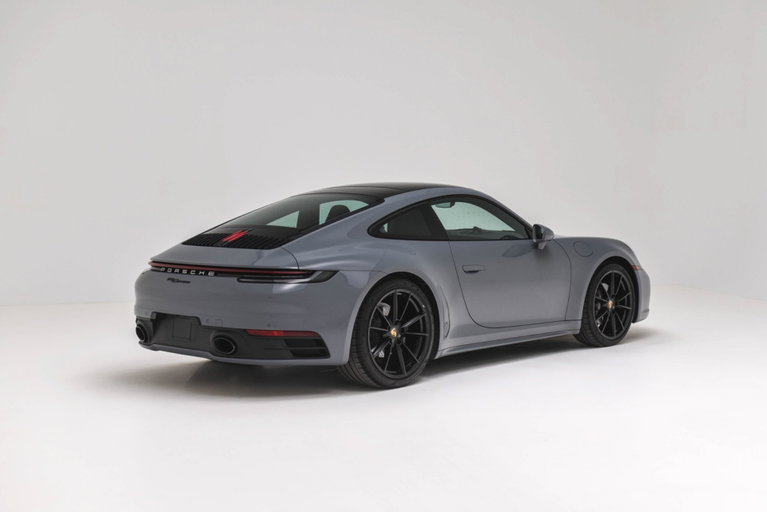 Porsche 992 Carrera