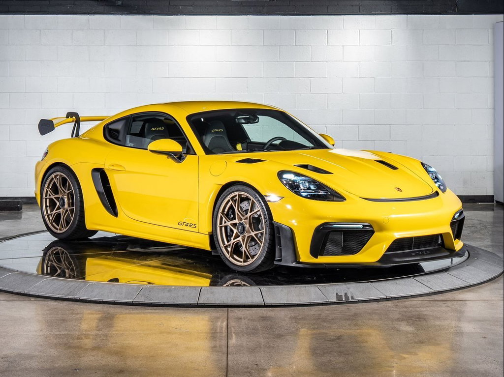 Porsche 718 Cayman GT4 RS