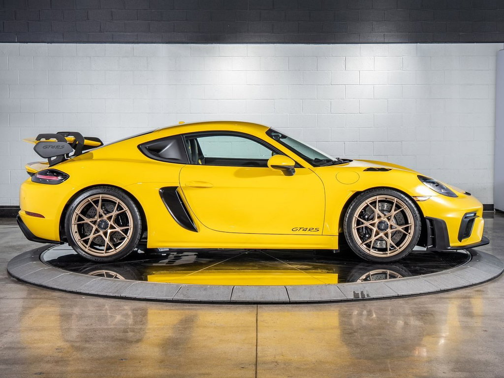 Porsche 718 Cayman GT4 RS