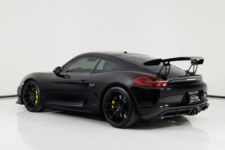 Porsche 981 Cayman GT4