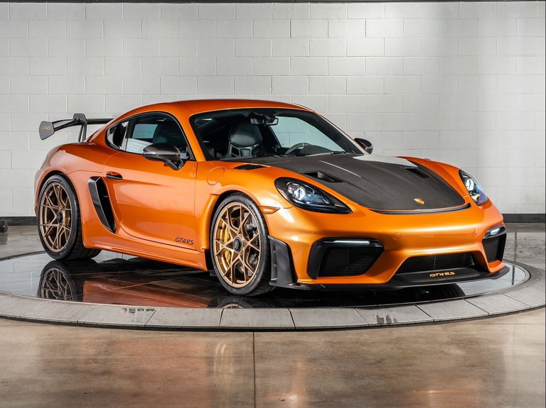 Porsche 718 Cayman GT4 RS