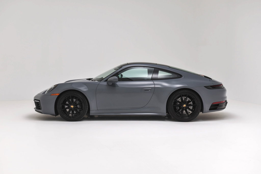 Porsche 992 Carrera