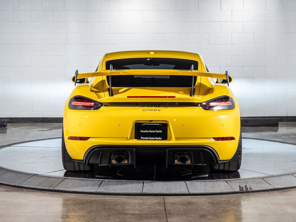 Porsche 718 Cayman GT4 RS