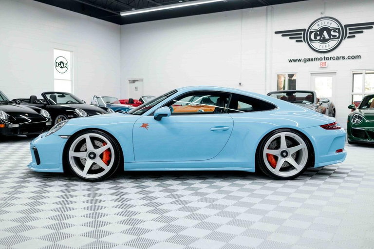 Porsche 991.2 GT3 Touring