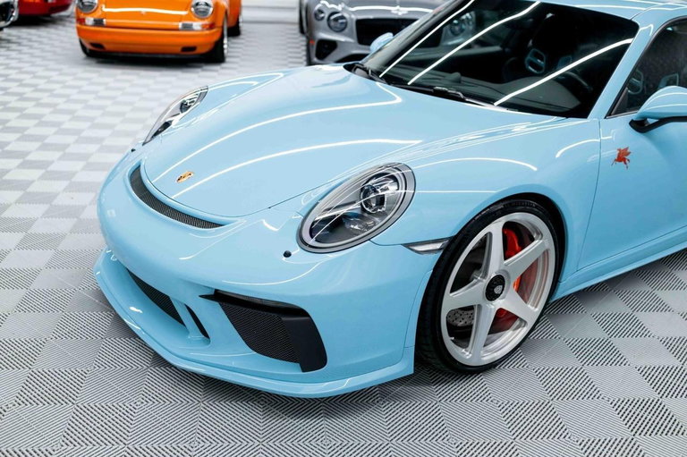 Porsche 991.2 GT3 Touring