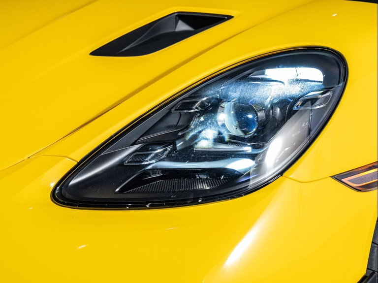 Porsche 718 Cayman GT4 RS