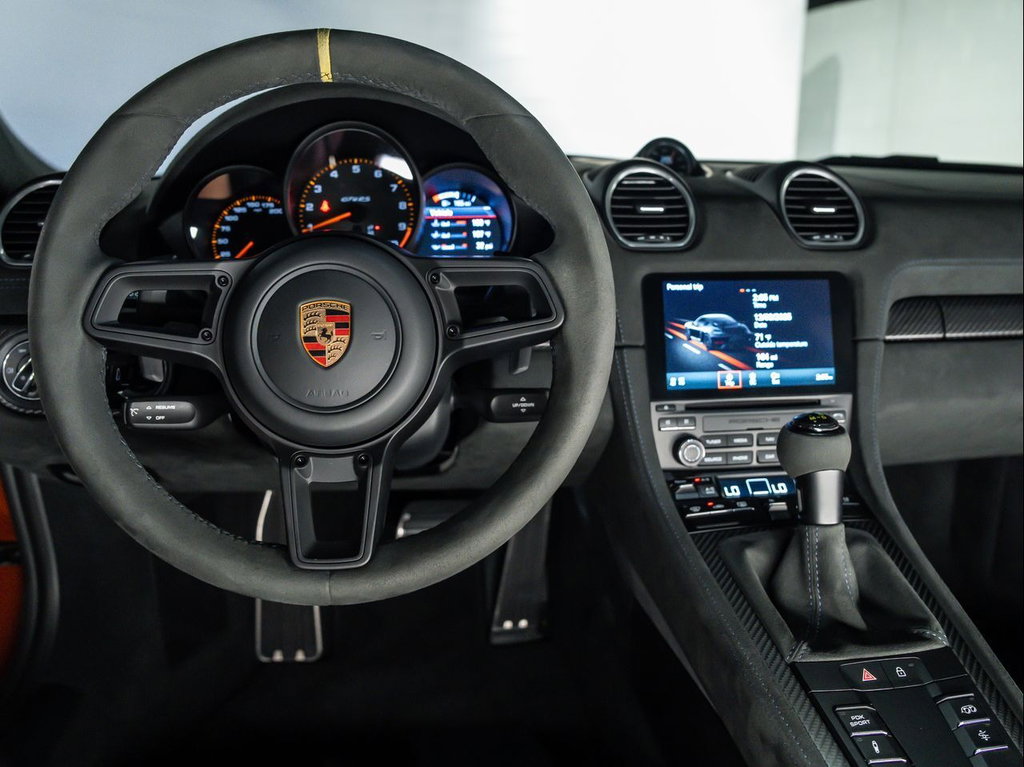 Porsche 718 Cayman GT4 RS