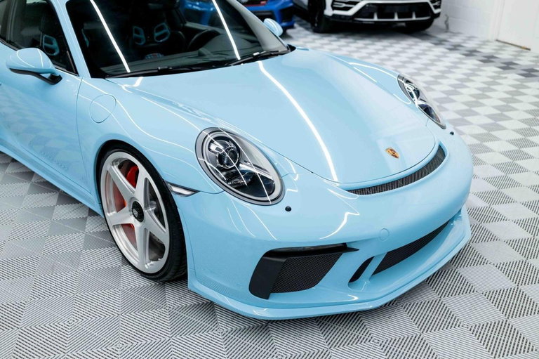 Porsche 991.2 GT3 Touring