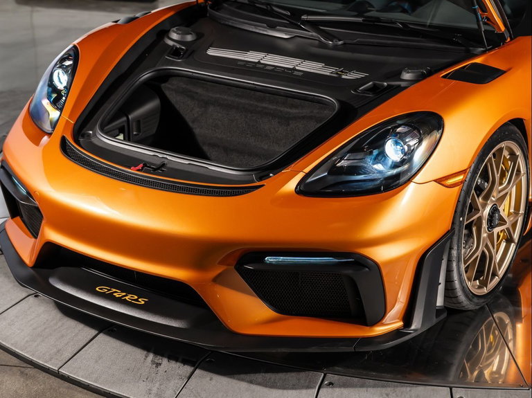 Porsche 718 Cayman GT4 RS