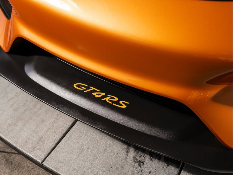 Porsche 718 Cayman GT4 RS