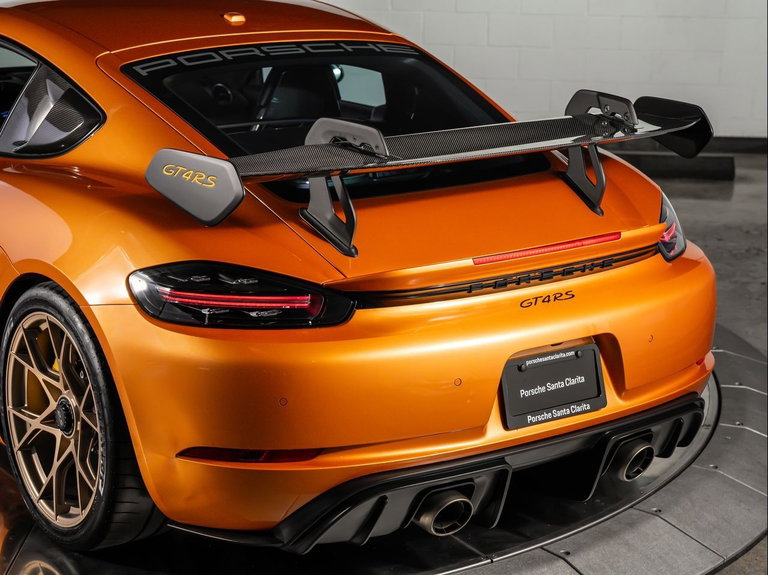 Porsche 718 Cayman GT4 RS