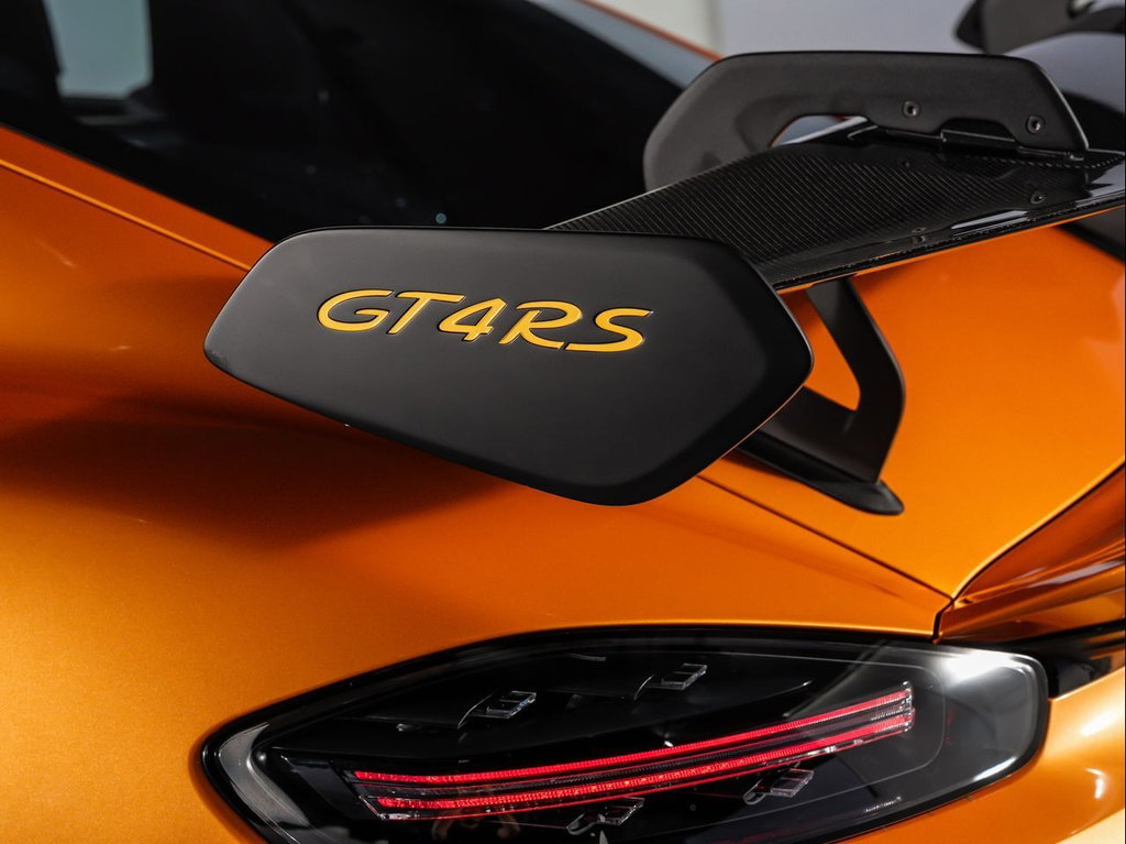 Porsche 718 Cayman GT4 RS