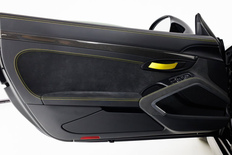 Porsche 981 Cayman GT4