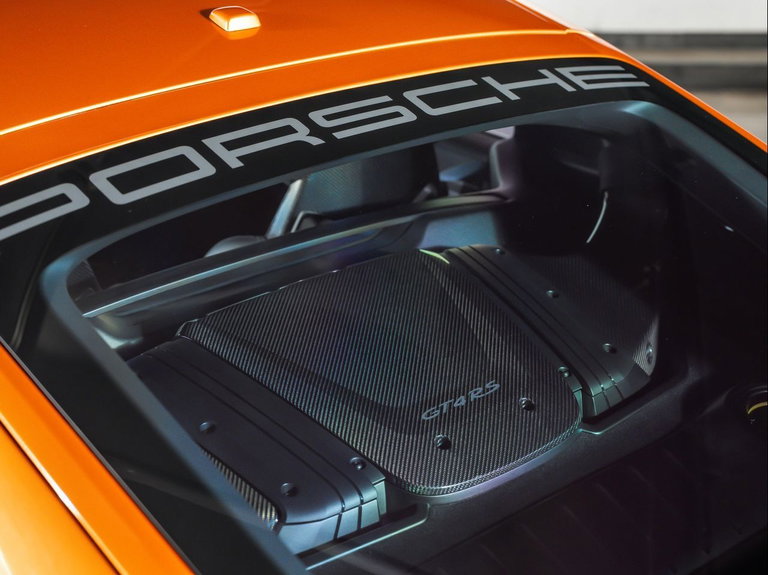 Porsche 718 Cayman GT4 RS