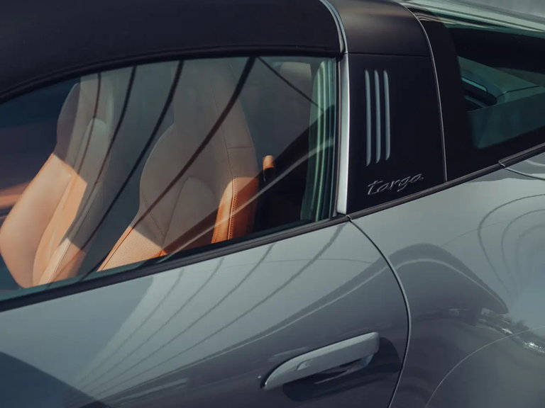 Porsche 992.2 Targa 4 GTS