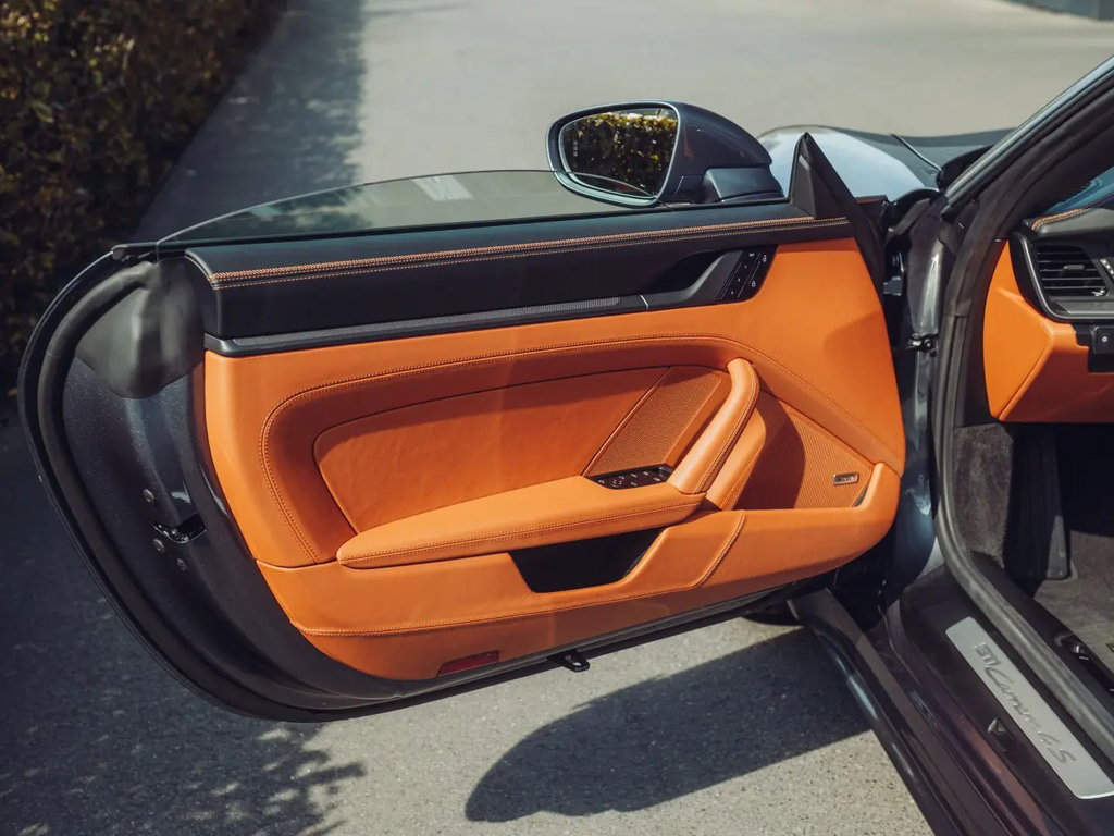 Porsche 992.2 Carrera 4S