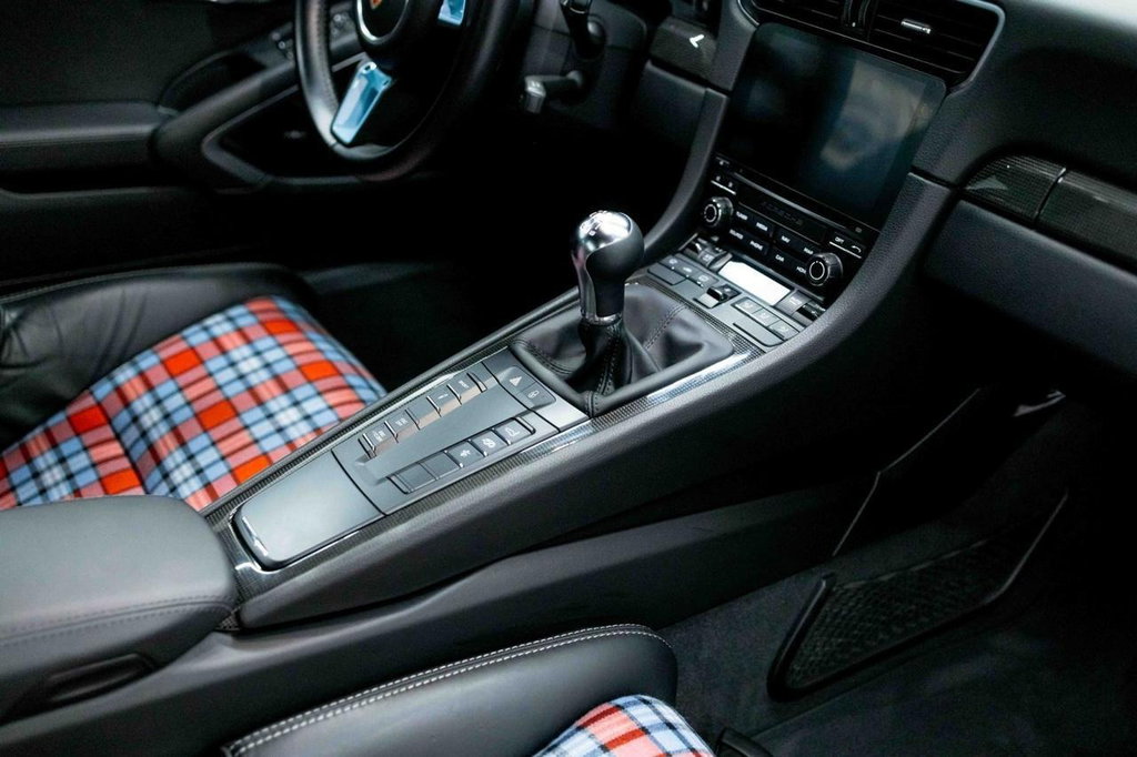 Porsche 991.2 GT3 Touring