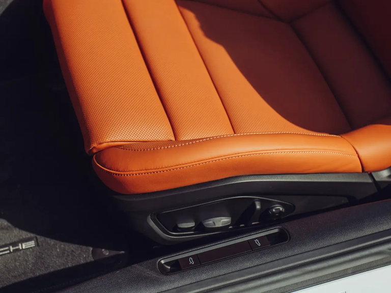 Porsche 992.2 Carrera 4S