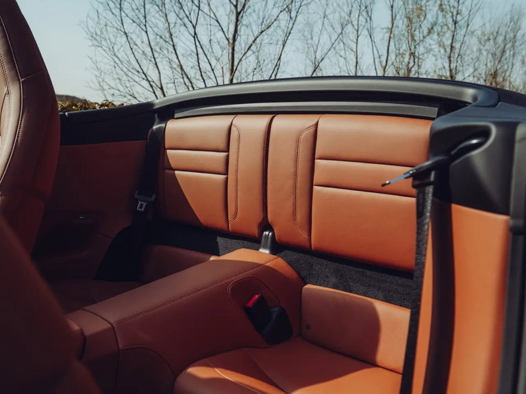 Porsche 992.2 Carrera 4S