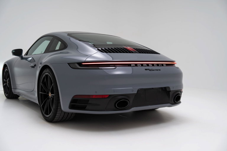 Porsche 992 Carrera