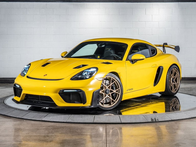 Porsche 718 Cayman GT4 RS