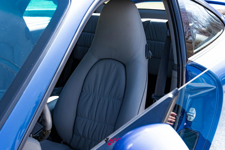 Porsche 996 Carrera 4