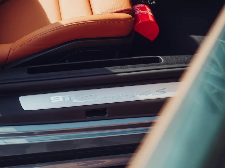 Porsche 992.2 Carrera 4S