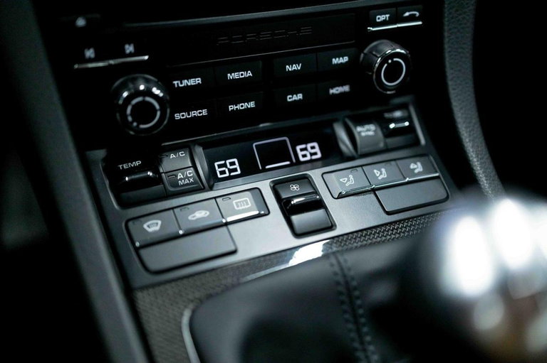 Porsche 991.2 GT3 Touring