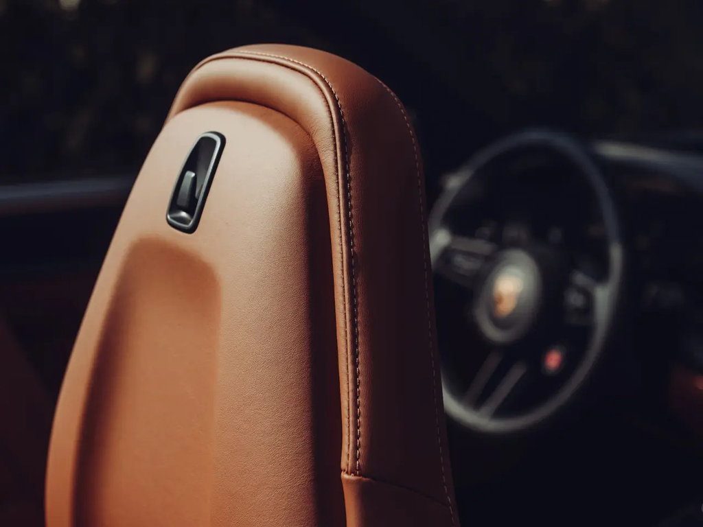 Porsche 992.2 Carrera 4S