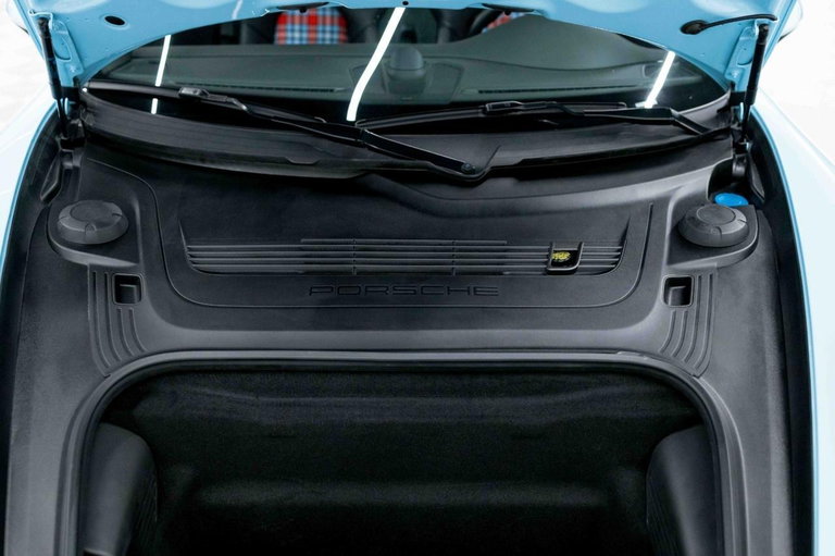 Porsche 991.2 GT3 Touring