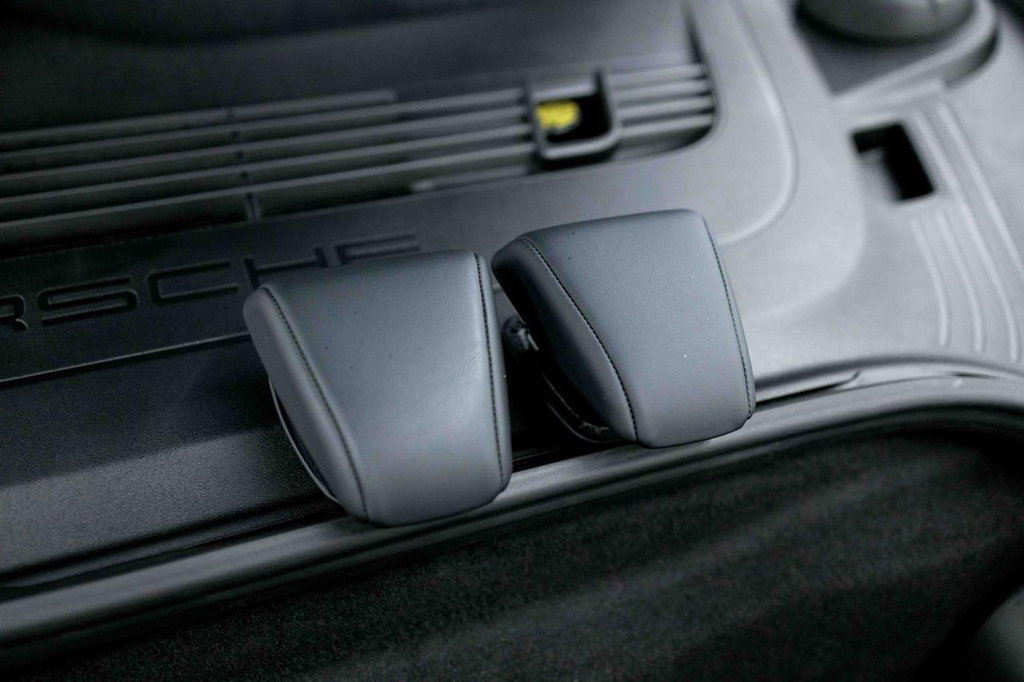 Porsche 991.2 GT3 Touring