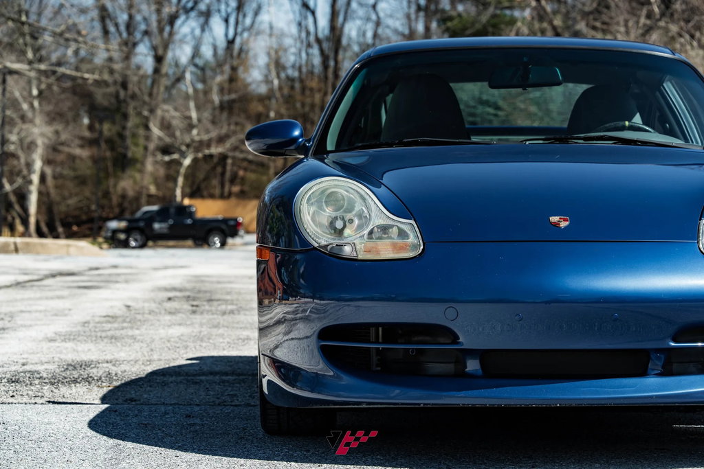 Porsche 996 Carrera 4