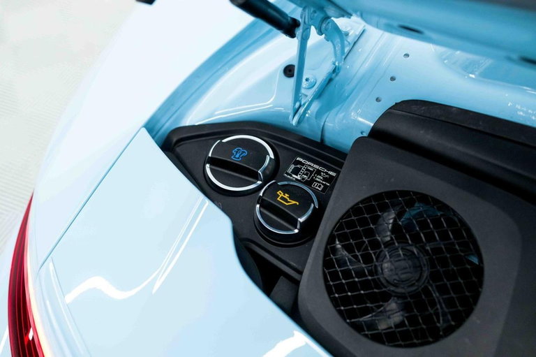 Porsche 991.2 GT3 Touring