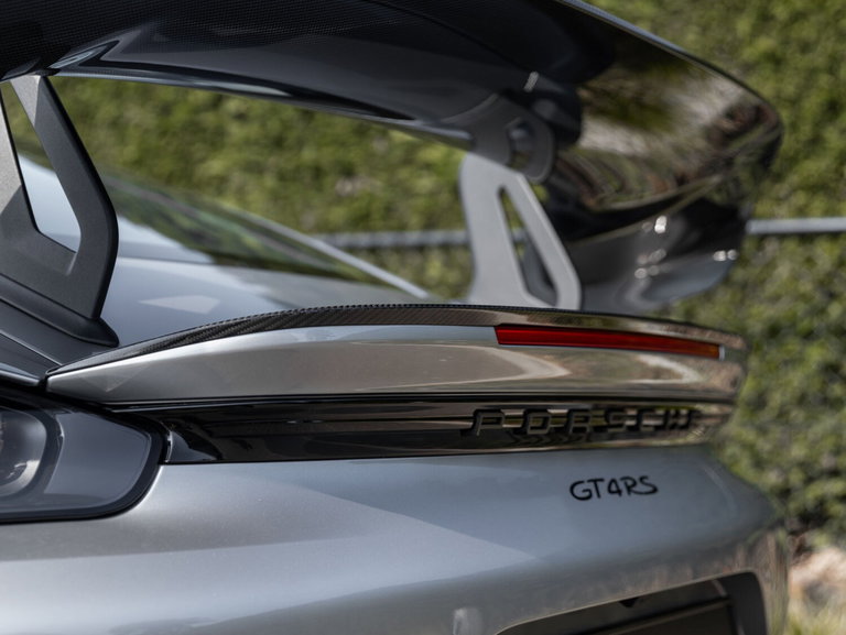 Porsche 718 Cayman GT4 RS