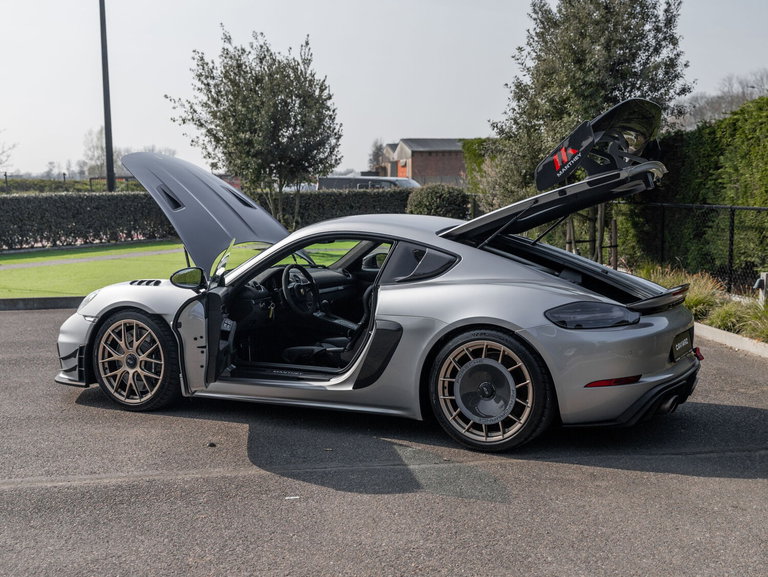 Porsche 718 Cayman GT4 RS