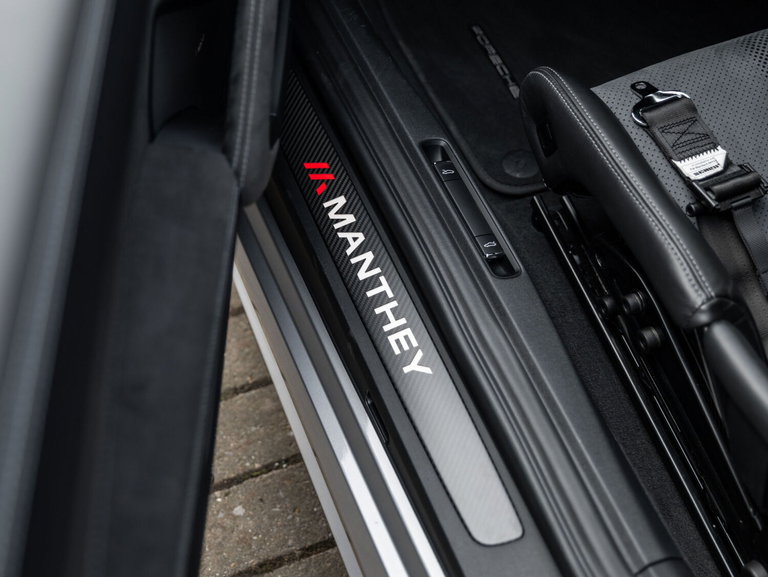 Porsche 718 Cayman GT4 RS