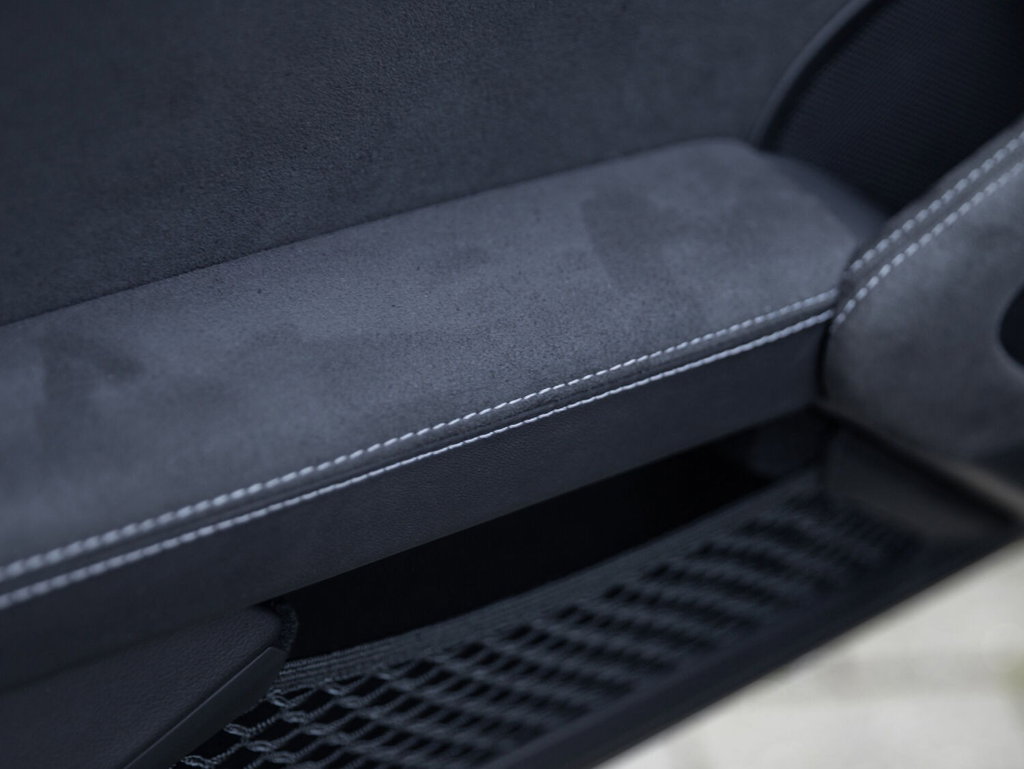 Porsche 718 Cayman GT4 RS