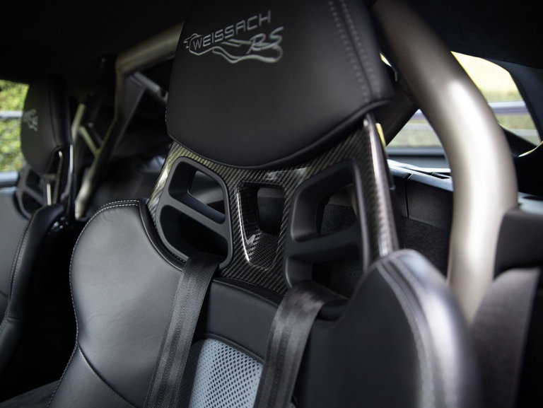 Porsche 718 Cayman GT4 RS