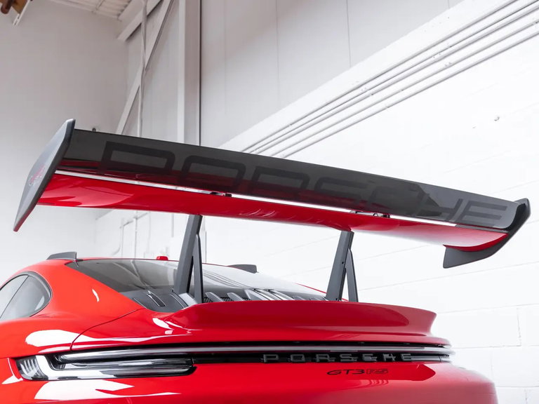 Porsche 992 GT3 RS