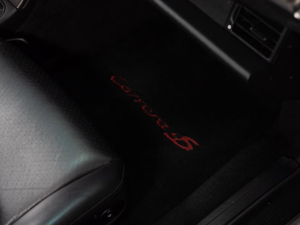 Porsche 993 Carrera 4S