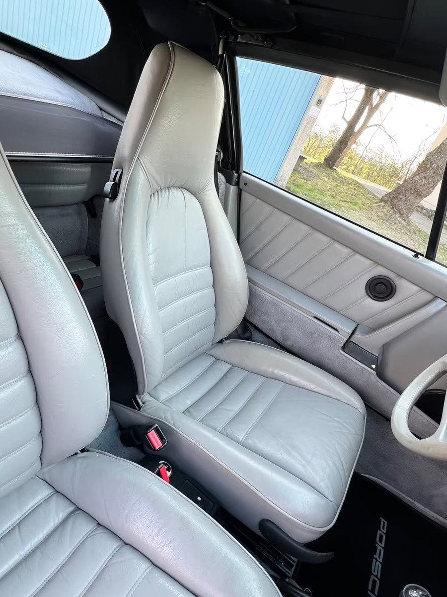 Porsche 911 Carrera 3.2