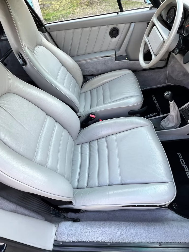 Porsche 911 Carrera 3.2