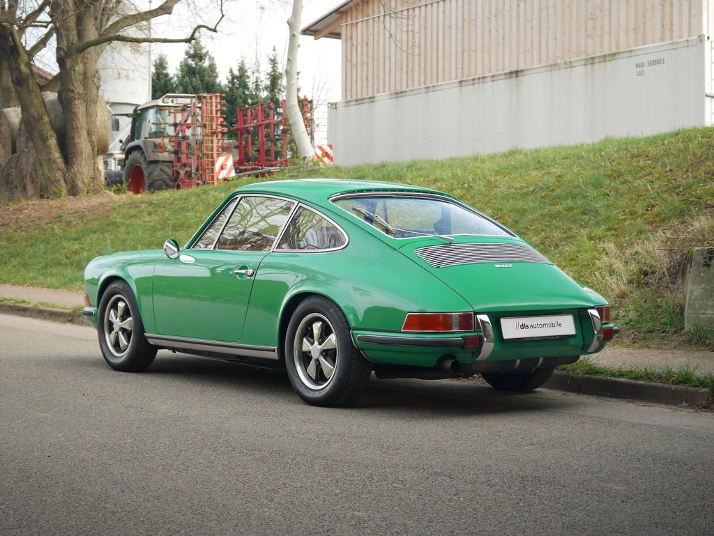 Porsche 911 T