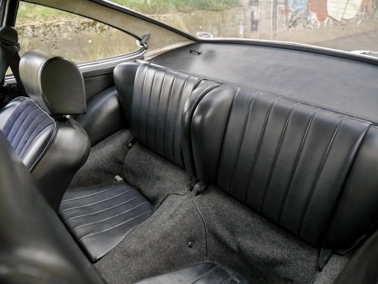 Porsche 911 T