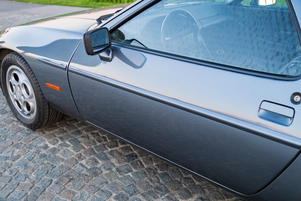 Porsche 928 S