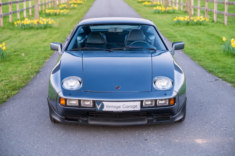 Porsche 928 S