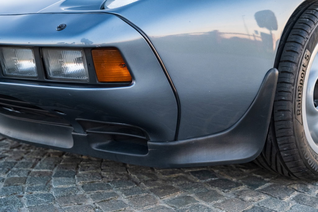 Porsche 928 S
