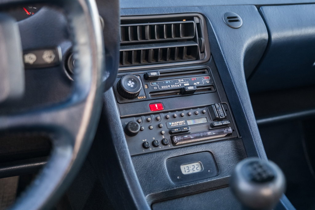 Porsche 928 S