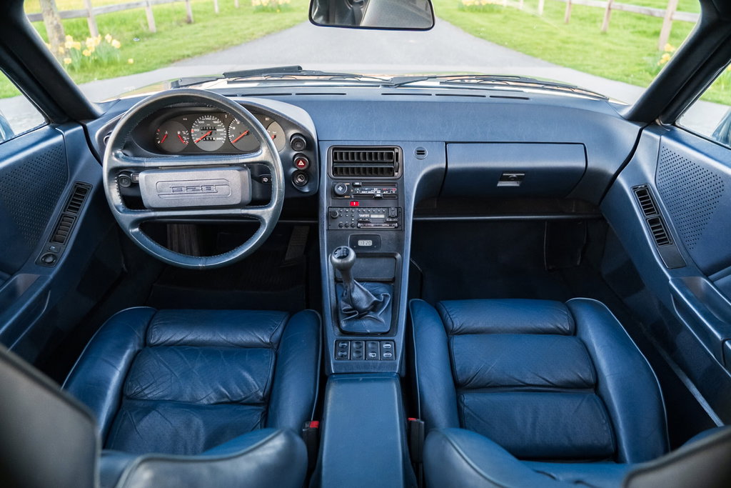 Porsche 928 S