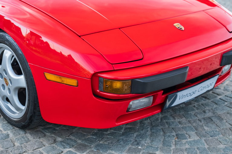 Porsche 944 Coupé